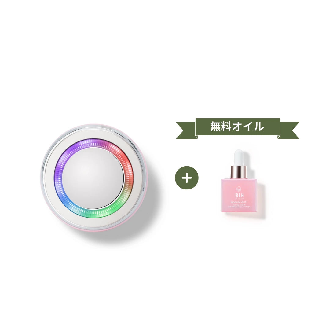 The GLOW ON THE GO Travel Light Kit from IREN Shizen includes a round LED therapy facial cleansing device beside a pink serum bottle labeled "無料オイル" (free oil)—an ideal travel skincare companion. #show-lang-ja #all-groups
